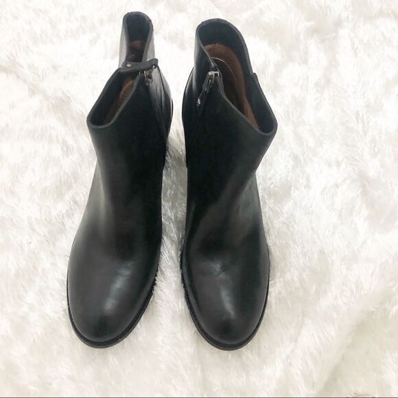 Trask Tinsley black Calfskin leather Booties size 11M. Like new - Picture 1 of 6